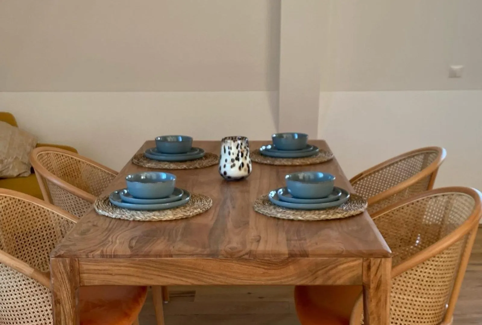 Moderne Maisonette Mit Terrasse Augsburg Németország