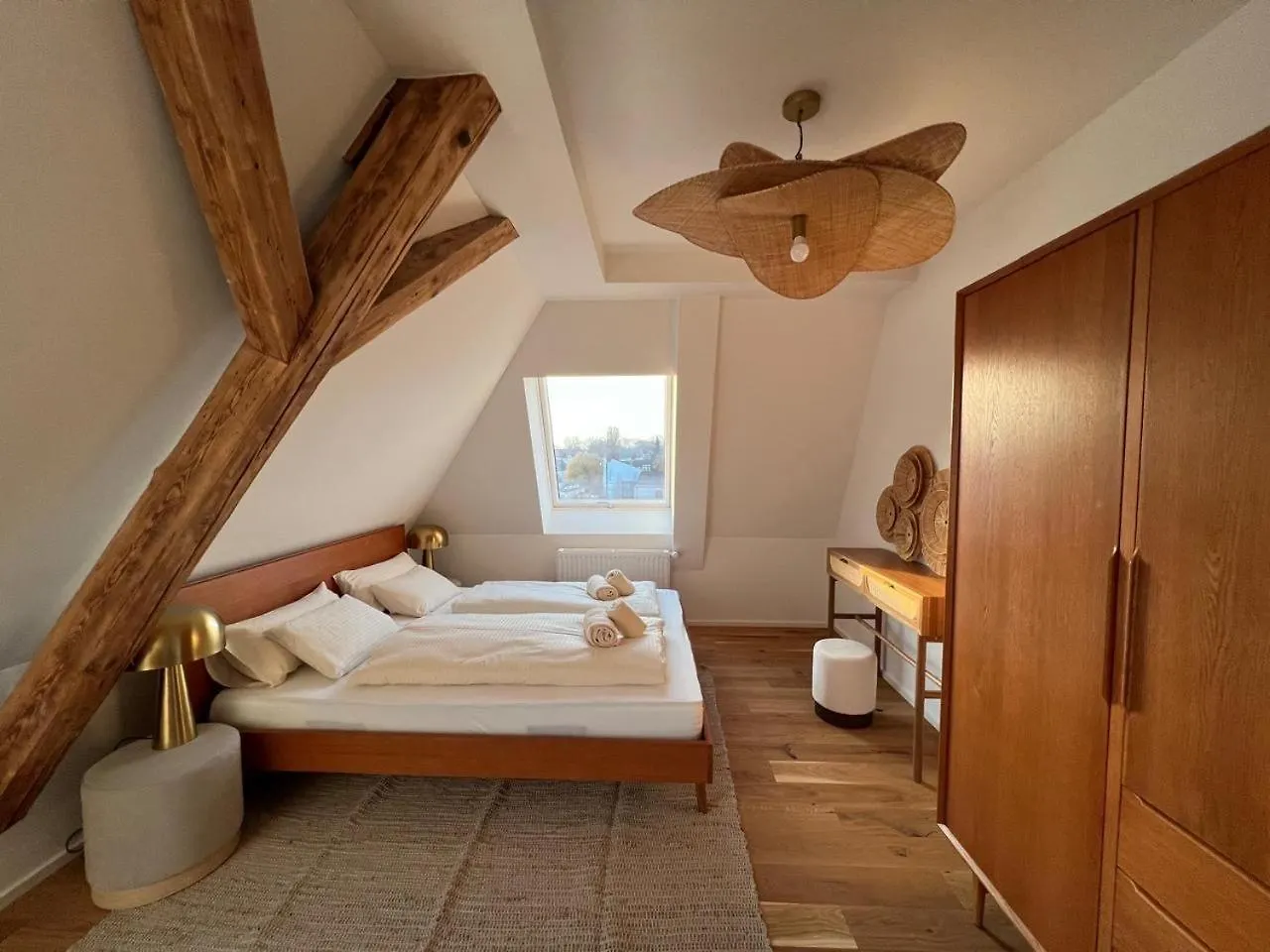Moderne Maisonette Mit Terrasse Augsburg